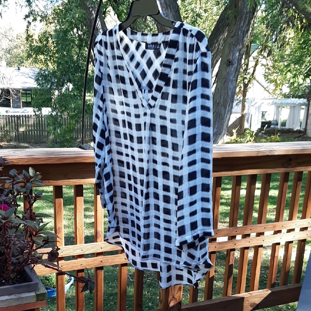 a.n.a  Checkered Tunic Top 1X